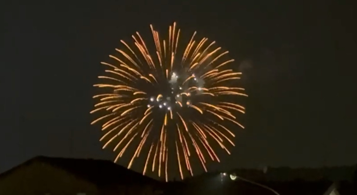 Alzate Brianza, si è chiusa la Fiera della Madonna di Rogoredo: il gran finale con l’immancabile spettacolo pirotecnico