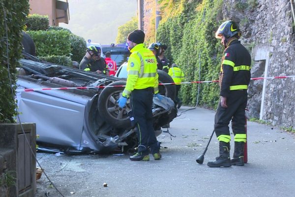 Cernobbio, perde il controllo dell’auto e precipita sulla strada sottostante. Morto 87enne