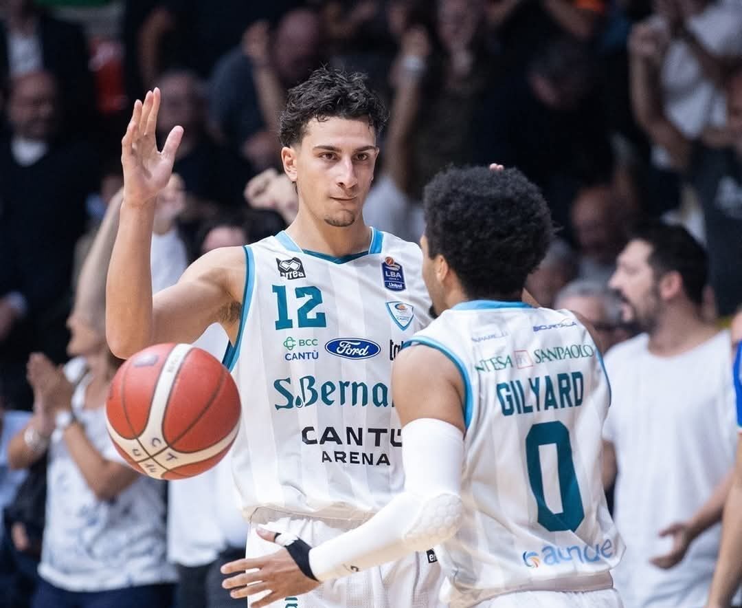 Basket, Cantù torna a vincere contro Reggio Emilia