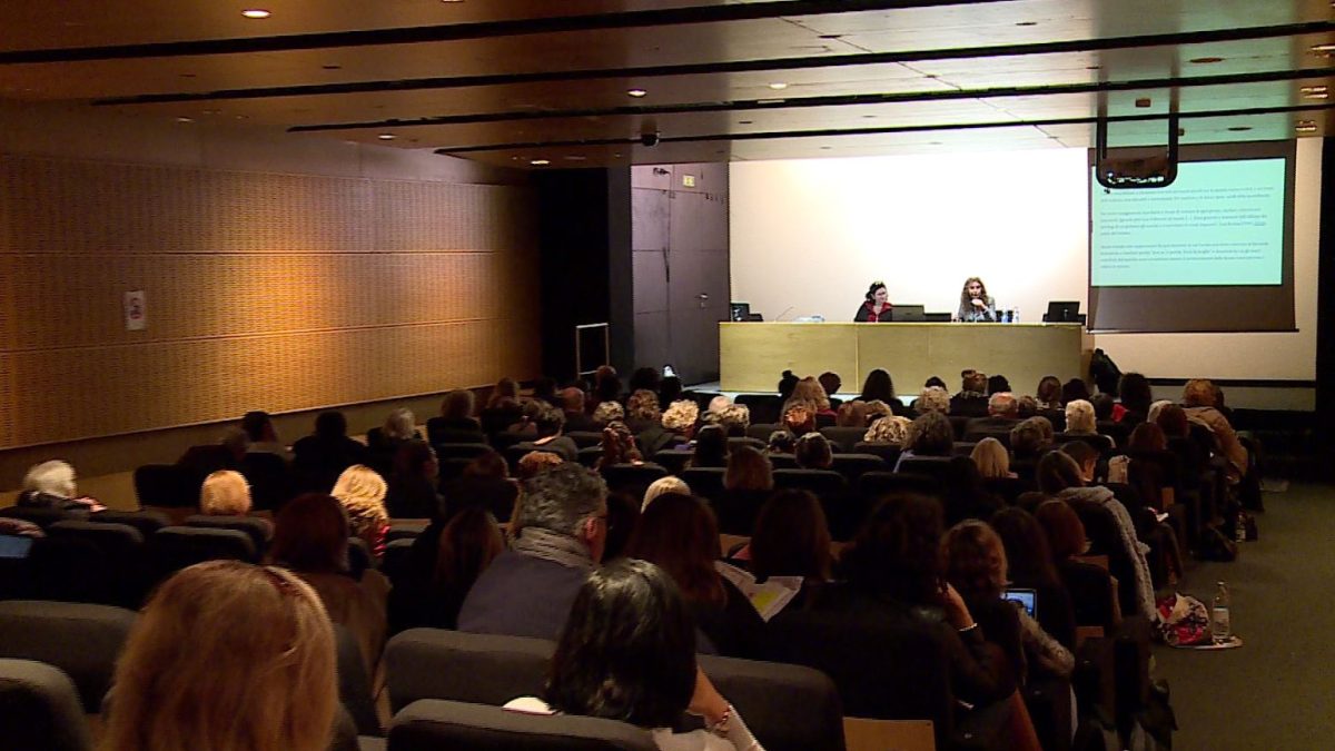 Como, “Adolescenti e violenza di genere”: il convegno organizzato da Telefono Donna