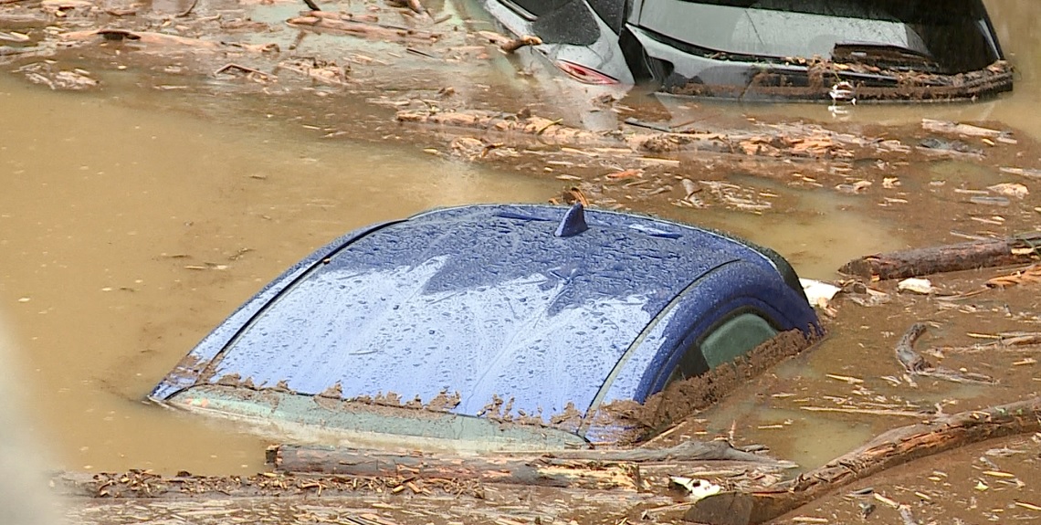Maltempo a Como e sindaco in Cina. Rapinese: “Non potevo mancare, è stata la rivincita degli yes man”