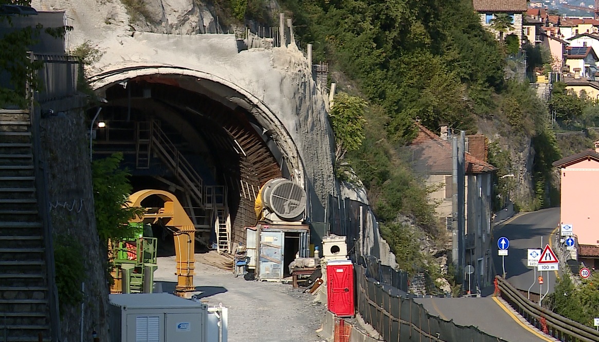 Variante della Tremezzina, è di nuovo scontro politico. Braga attacca Salvini. Fermi: “Lei sempre assente agli incontri”