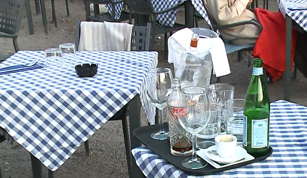 Previsioni occupazionali, assunzioni in calo. Non si trova personale per la ristorazione e la vendita