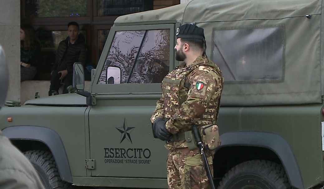 La Lega deposita una risoluzione su Strade Sicure. Zoffili replica a Crosetto: “L’operazione va potenziata, non cancellata”