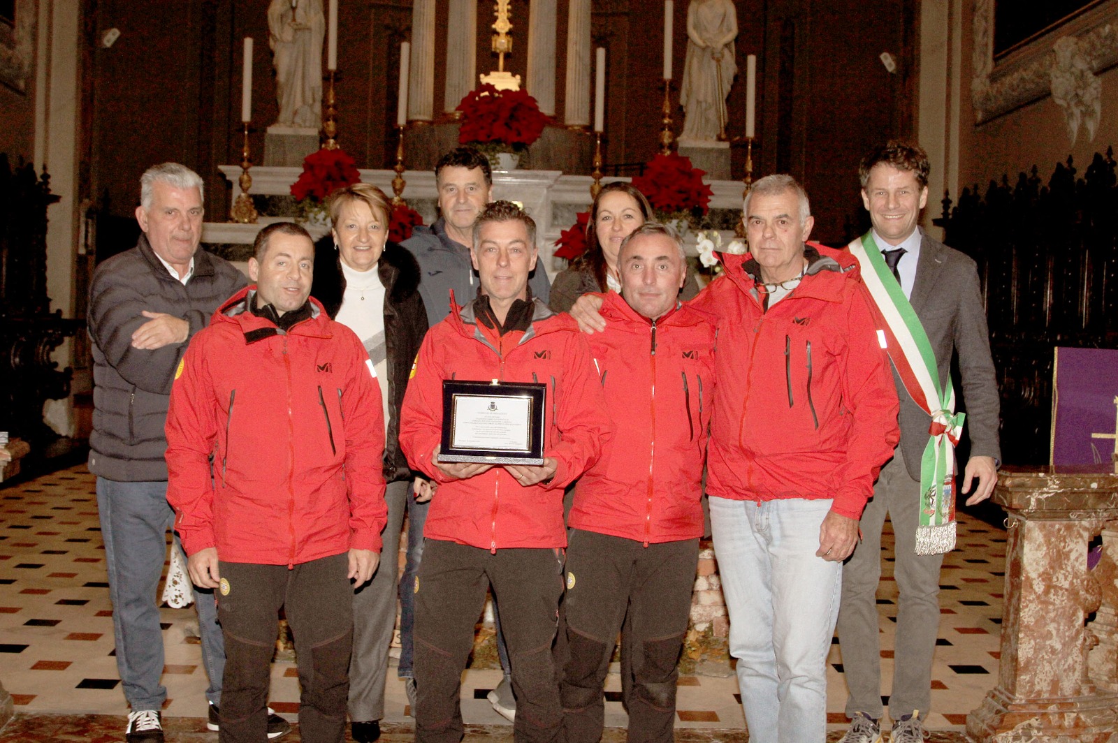 CNSAS Lombardo, a Menaggio e Griante consegnate le targhe ai soccorritori