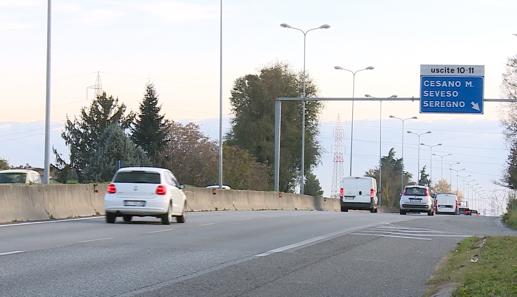 Milano-Meda a pagamento, Orsenigo: “100 euro al mese per i pendolari, Regione Lombardia non intende togliere il pedaggio”