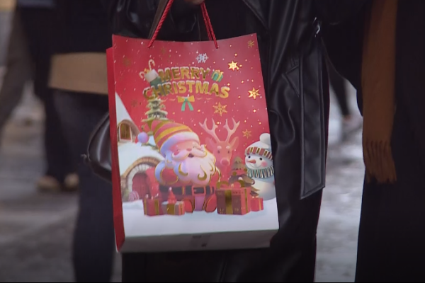 Vigilia di Natale tra le vie del centro di Como