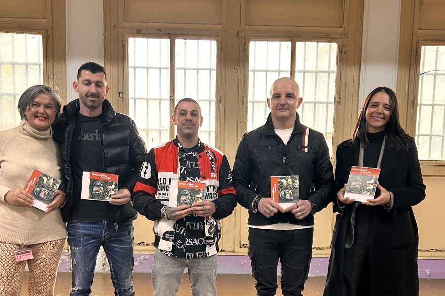 a sx Arianna Augustoni, Ardit, Cristian, Massimiliano, Roberta Galati, direttrice del carcere (1)