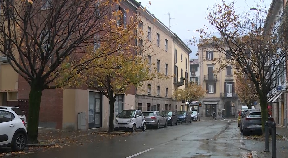 Ciliegi di via XX Settembre, Rapinese: “A Como è arrivato un nuovo umarell. L’unico spreco di risorse pubbliche è lo stipendio dell’assessore Comazzi”