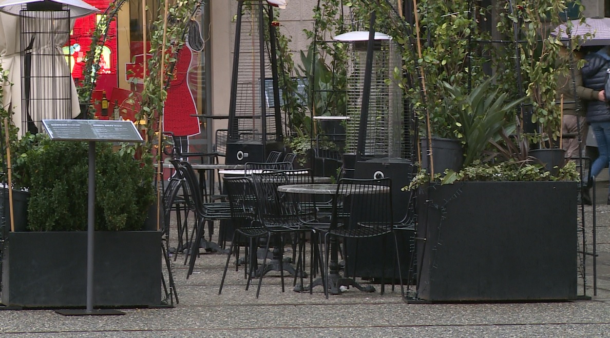 Occupazione degli spazi pubblici a Como, approvato il nuovo regolamento