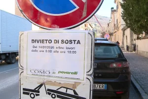 Ciliegi di via XX Settembre, ricompaiono i cartelli di divieto