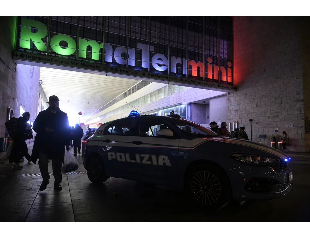 Altri due fermati per il pestaggio del funzionario del ministero a Roma