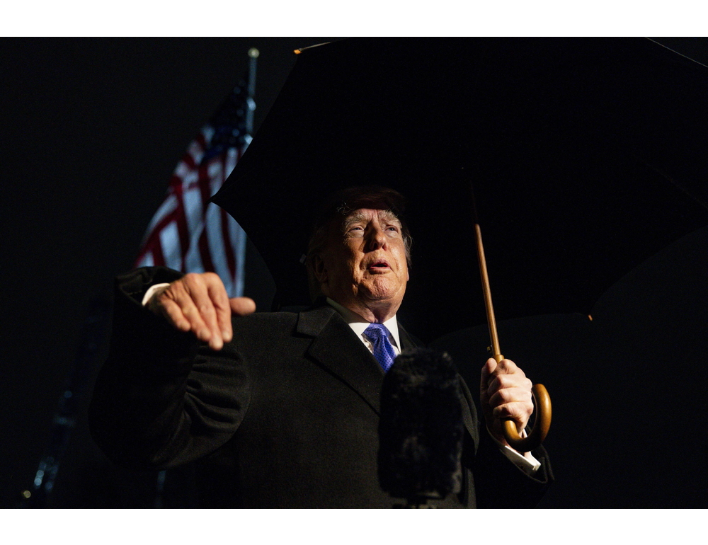 Decreto Trump per proteggere proventi vendita del petrolio venezuelano