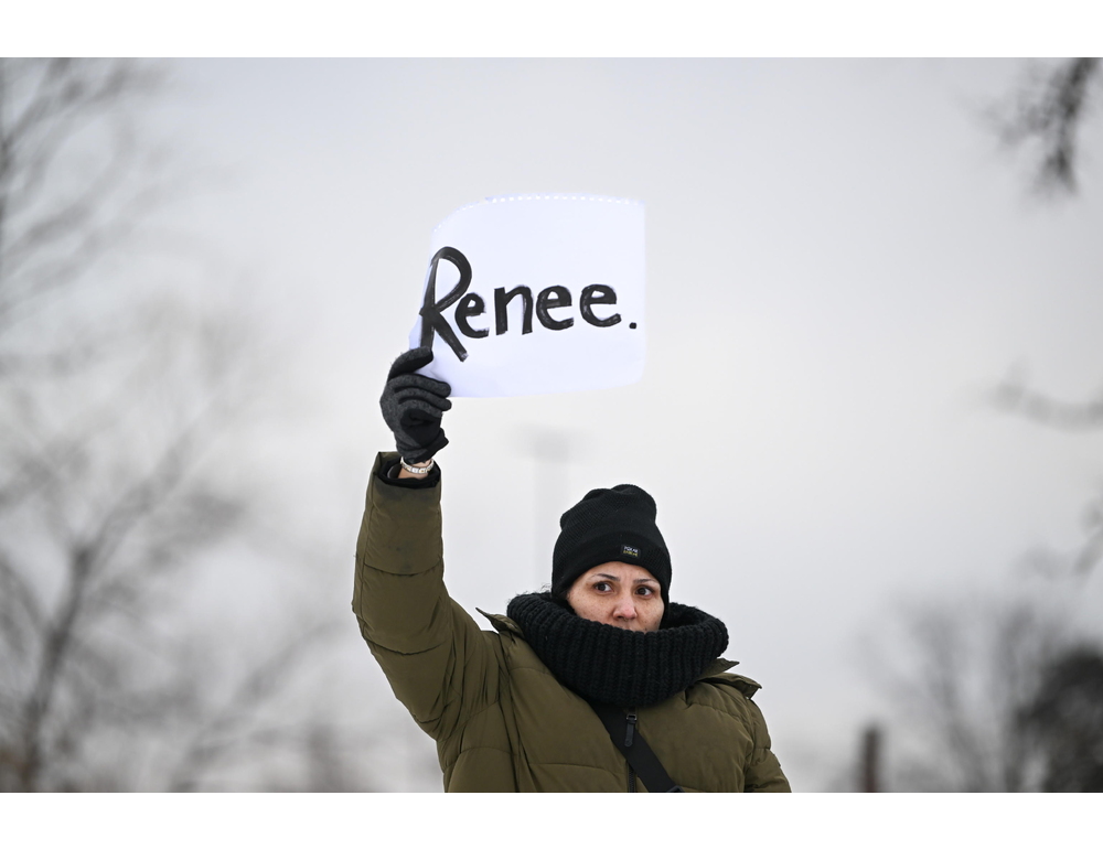 Media identificano l’agente dell’Ice che ha sparato a Minneapolis