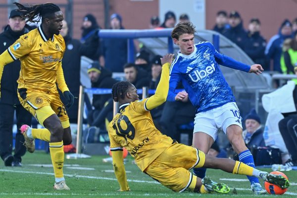 Domani Pisa-Como, Fabregas recupera Diego Carlos. Arbitra Pairetto