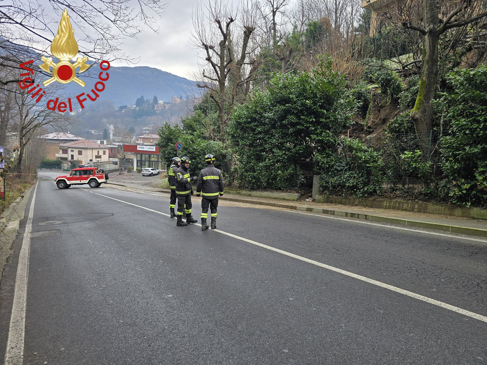 Via Carso resta chiusa al traffico per questioni di sicurezza