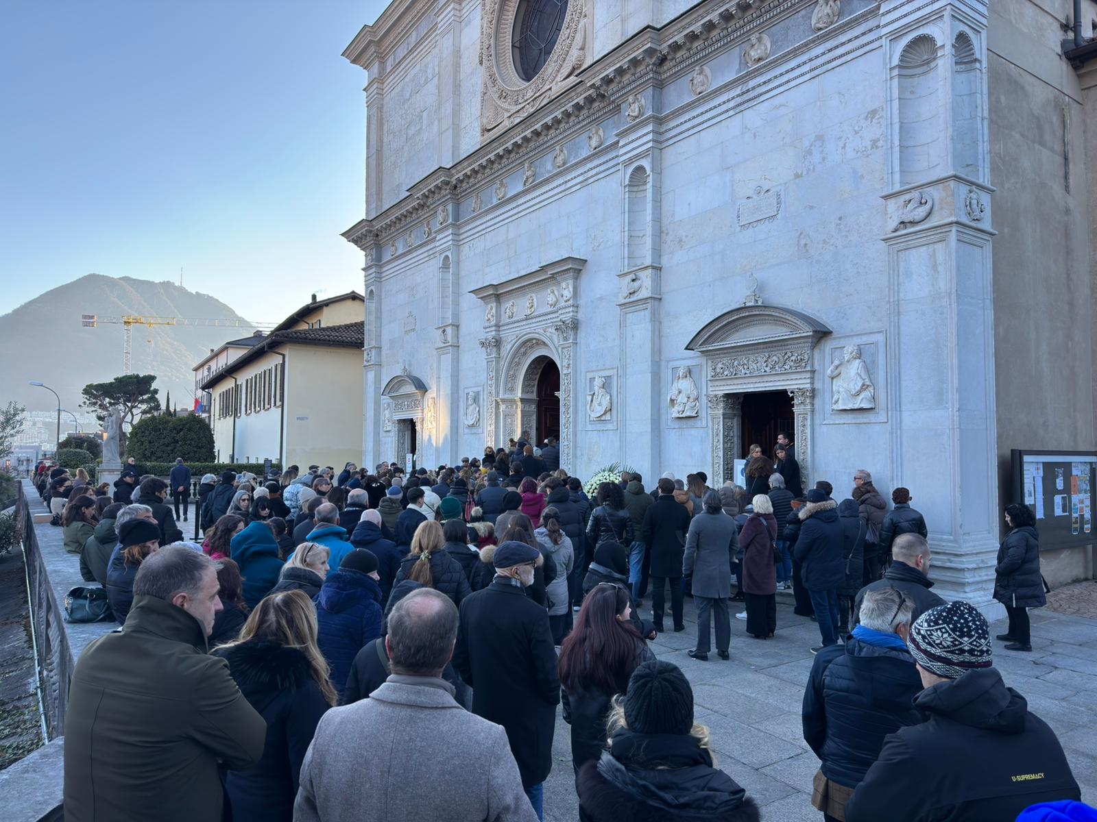 A Lugano l’ultimo saluto a Sofia Prosperi. I funerali in Cattedrale