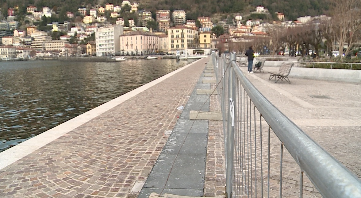 Como, il cantiere delle paratie diventa maggiorenne: da chiarire costi e competenze di gestione, dubbi sui futuri parapetti