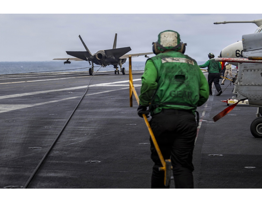 Wsj, ‘Pentagono prepara il dispiegamento di una seconda portaerei in Medio Oriente’